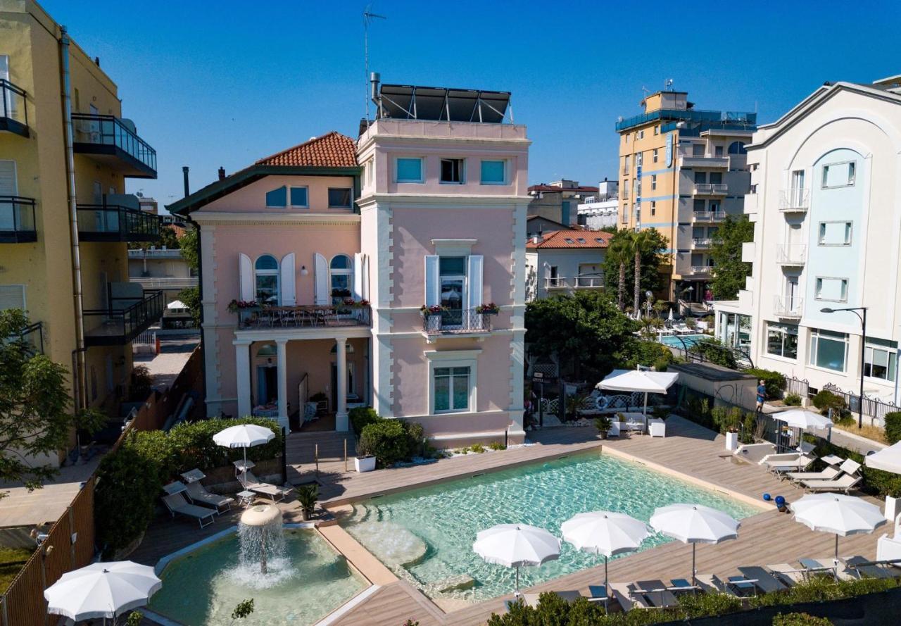 Villa Fiorita Cattolica Exterior photo