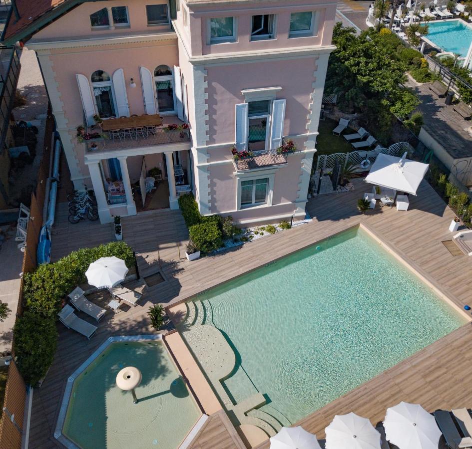 Villa Fiorita Cattolica Exterior photo